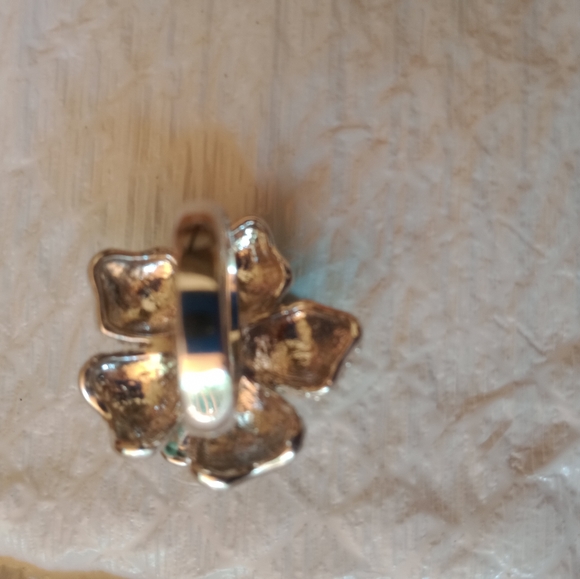 18k Gold filled turquoise enamel flower ring with swarovski accent (Size 6) - Picture 5 of 7